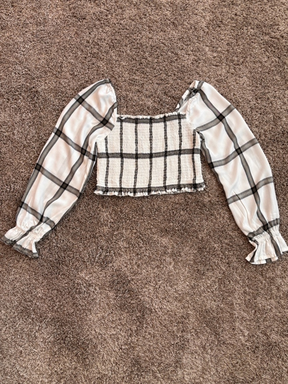 GUESS Plaid Smocked Crop Top – Size Small - Picture 2 of 7